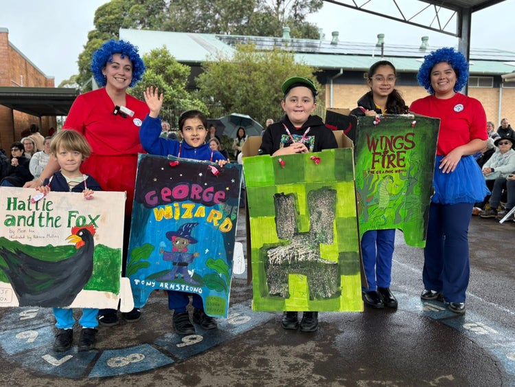 K-6L book week